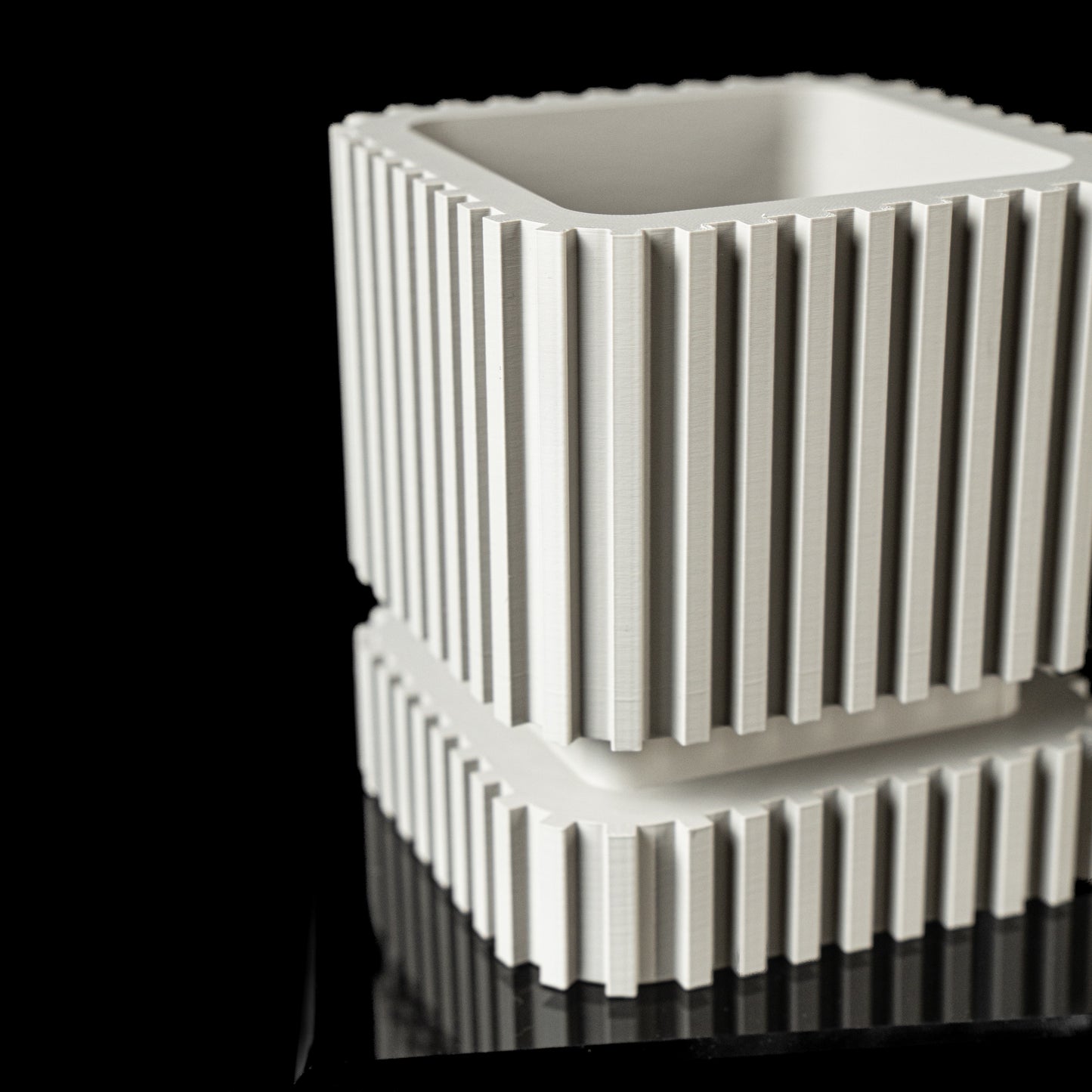 Square Planter Pot Stripes - Modern Indoor Planter - Drainage and Drip Tray