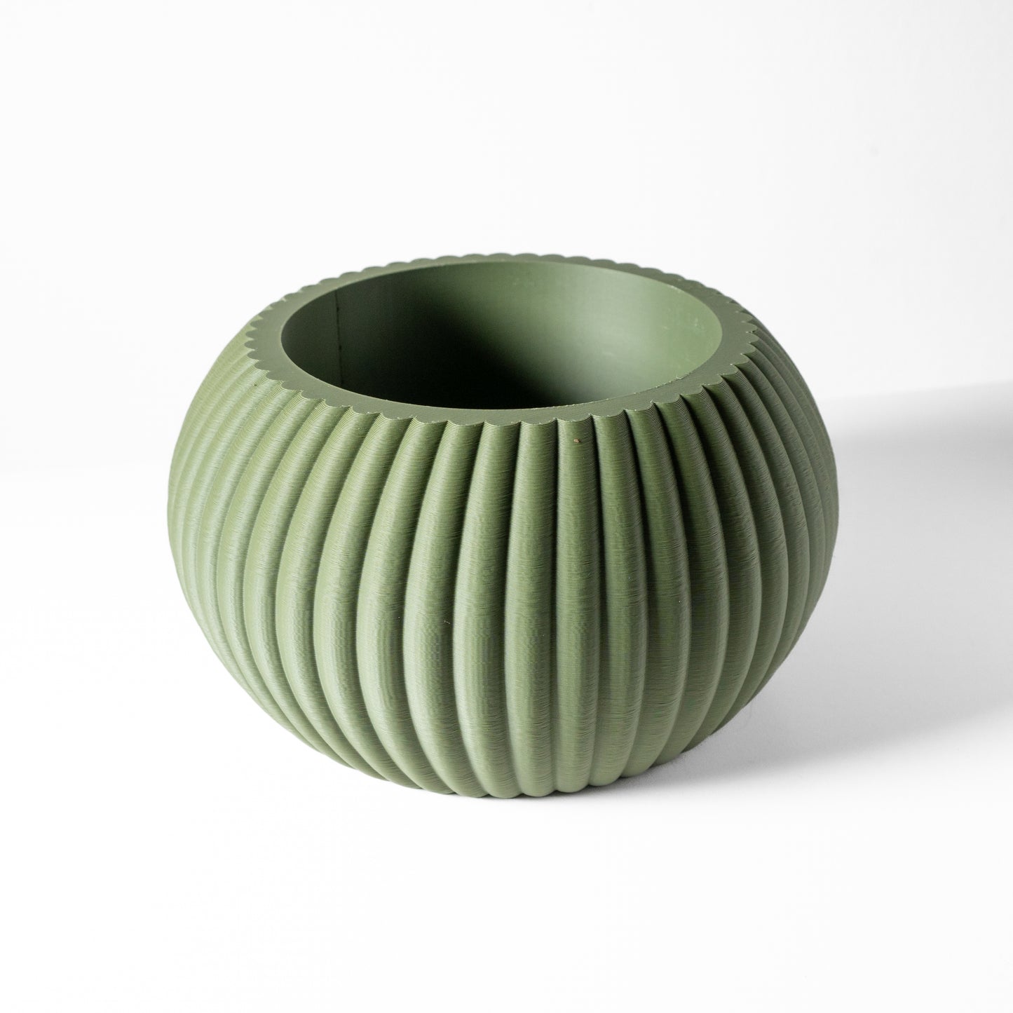 Eco-Friendly Planter - Decorative Plant Pot - Perfect for Small Houseplants - Drainage - Drip Tray