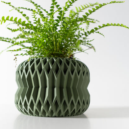 Indoor Planter Pot Rydan with Drainage and Drip Tray